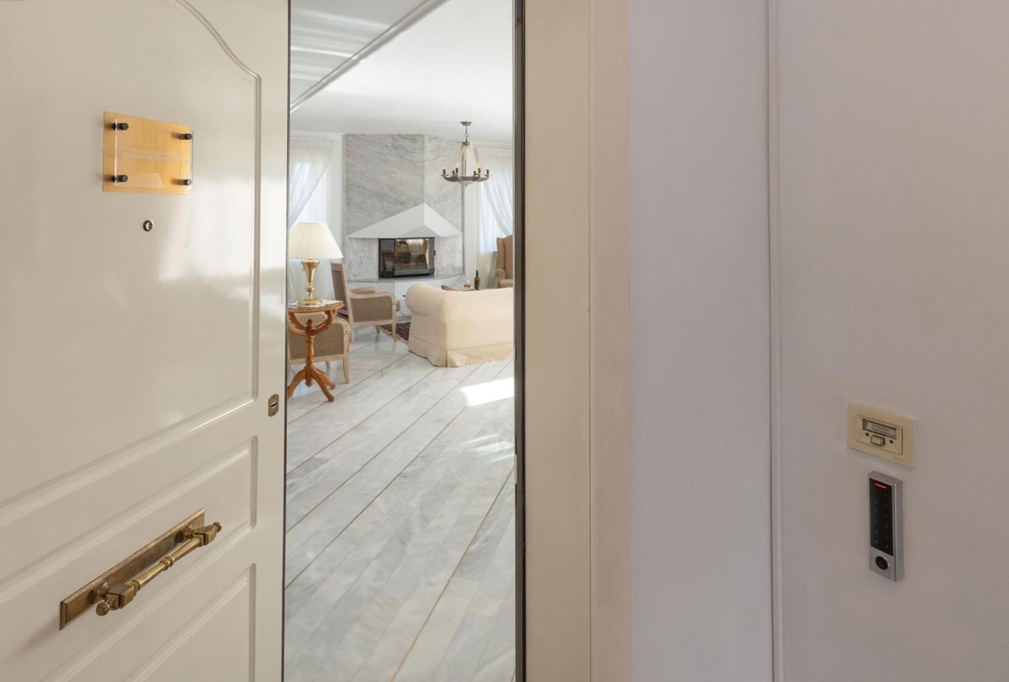 Nice Sea View Elegant Apartment アテネ エクステリア 写真